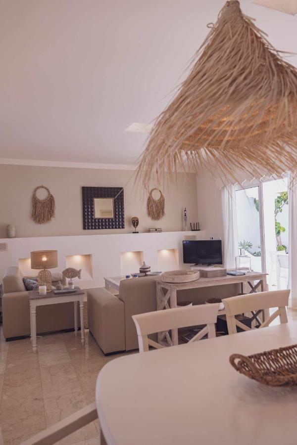 Villa Tiguaro Piscina Climat Jacuzzy Ac Villa 9 12 كوراليهو المظهر الخارجي الصورة
